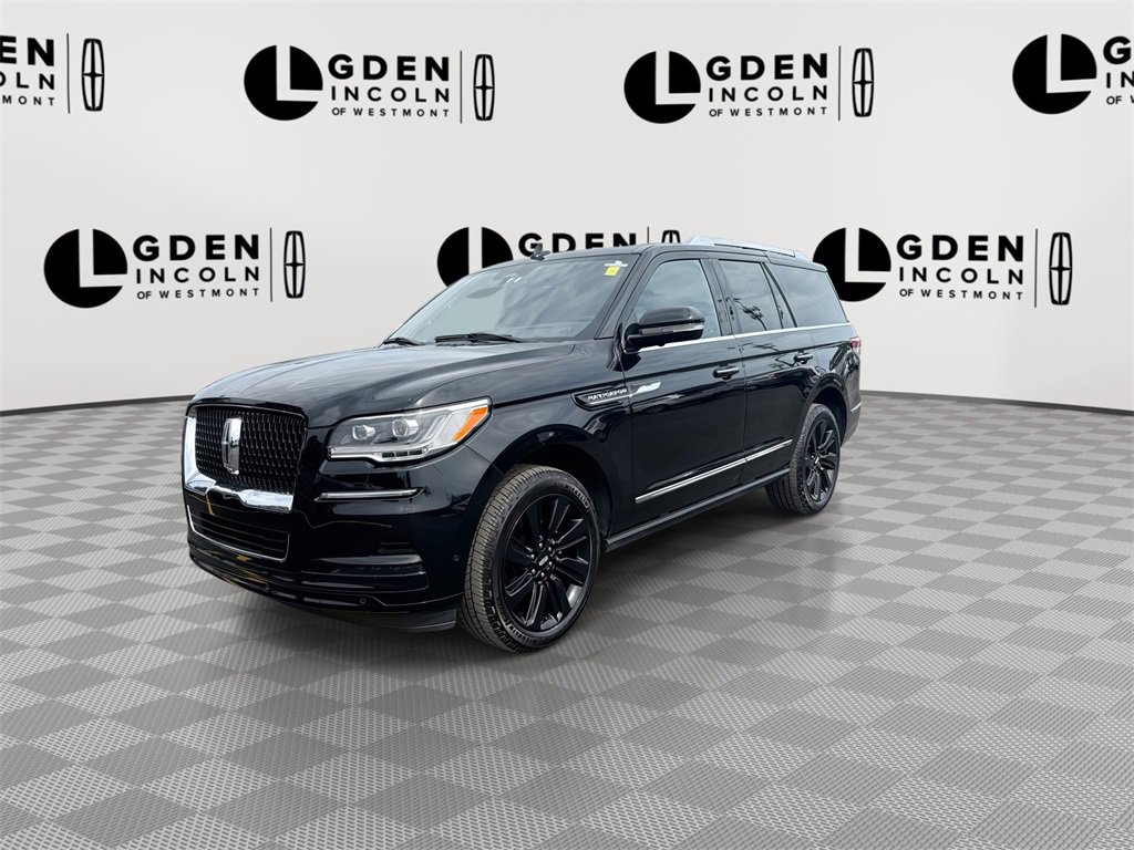 Used 2024 Lincoln Navigator Reserve image 4