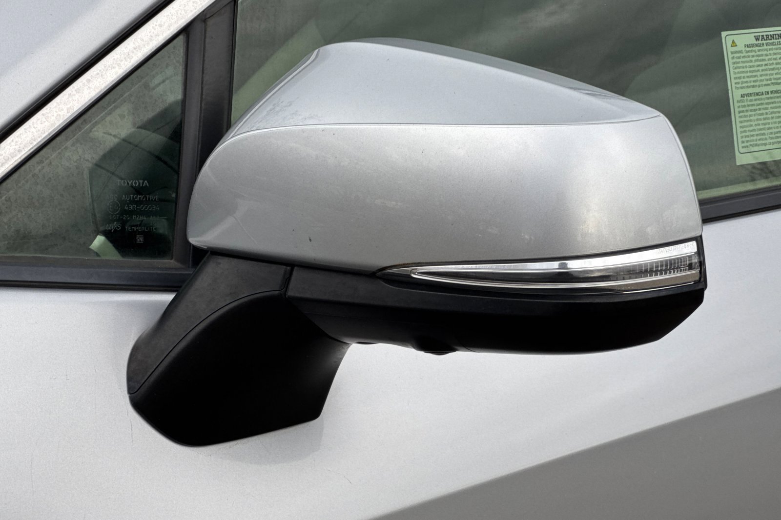 Used 2020 Toyota RAV4 Limited image 54