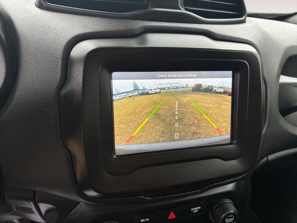 Used 2020 Jeep Renegade Limited image 31