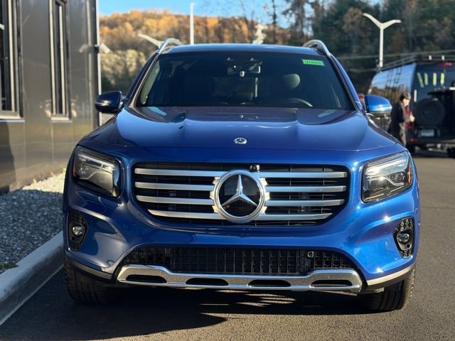 Used 2024 Mercedes-Benz GLB 250 4MATIC image 8