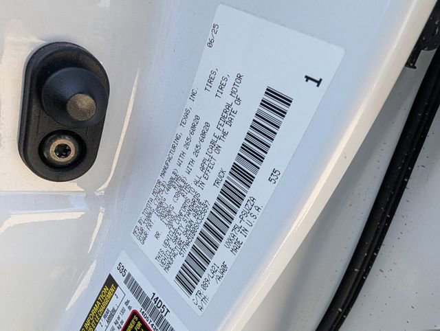 Certified 2025 Toyota Tundra Platinum image 40