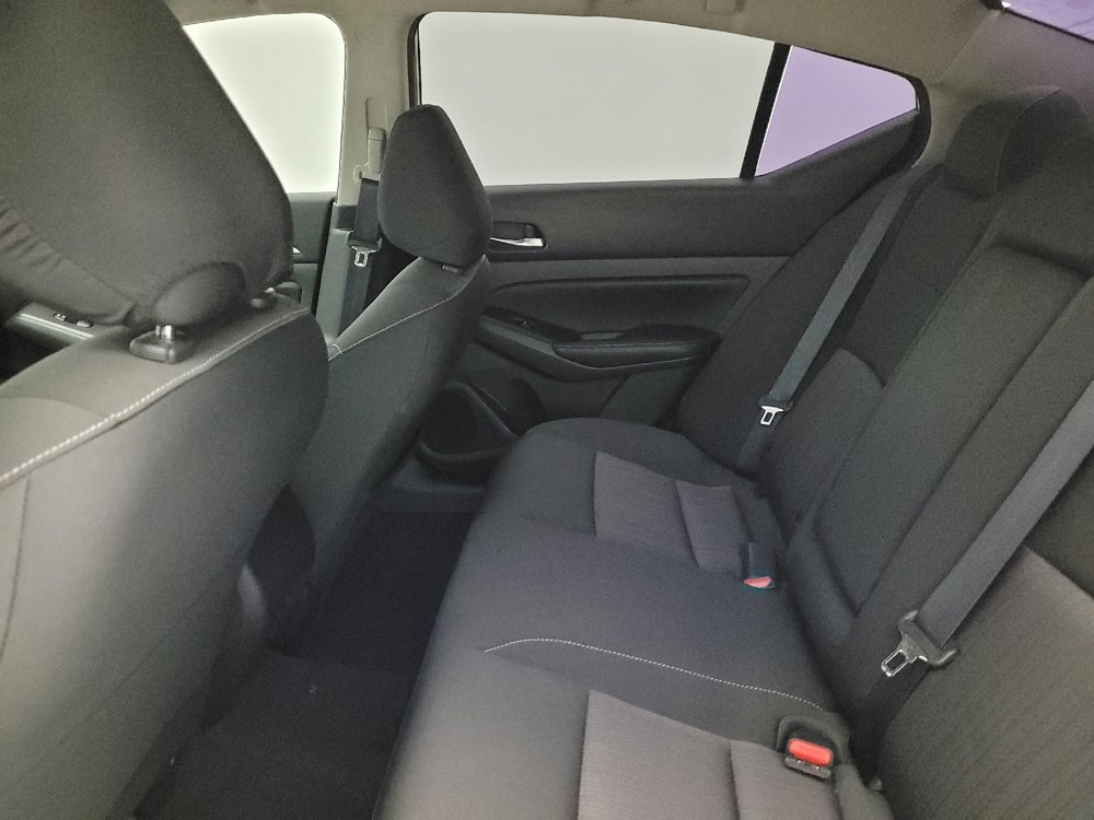 Used 2022 Nissan Altima 2.5 SV image 18