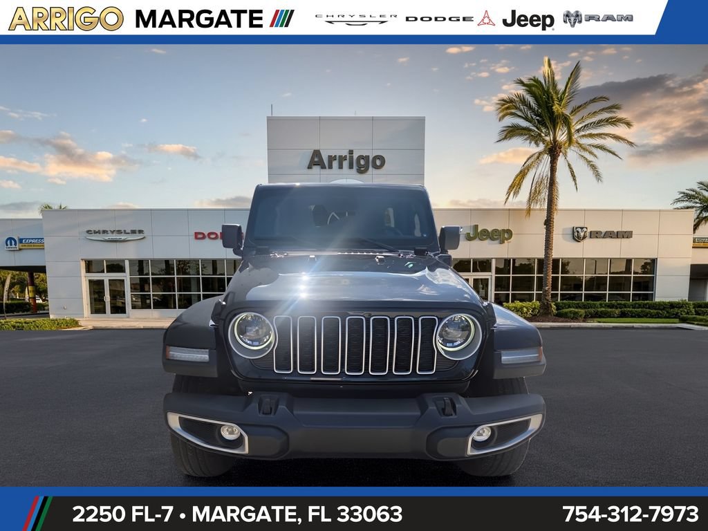 Used 2025 Jeep Wrangler Unlimited Sahara w/ Safety Group AWD/4WD image 3