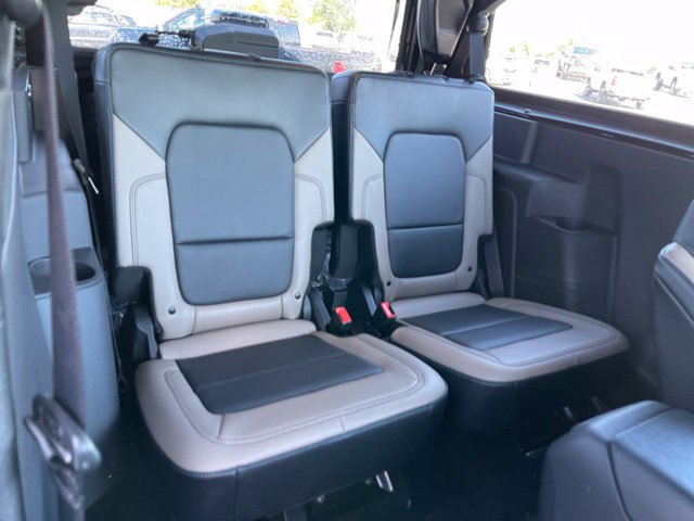 Used 2023 Ford Bronco Wildtrak AWD/4WD image 14