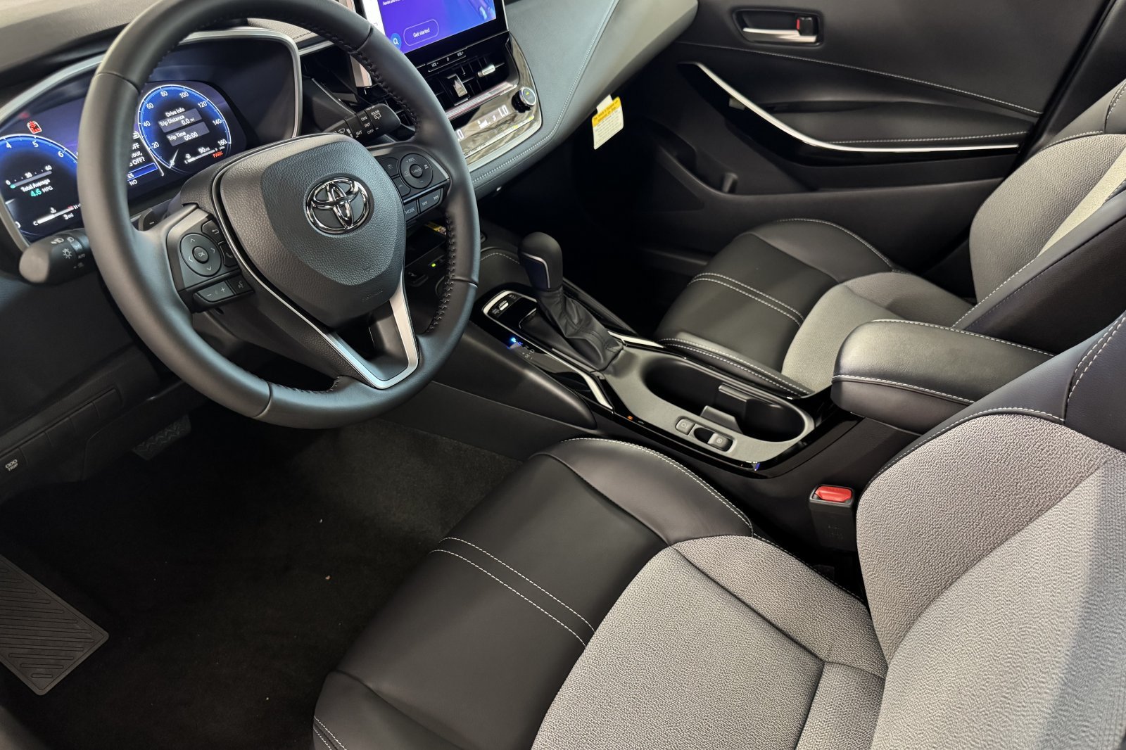 New 2027 Toyota Corolla XSE FWD image 10