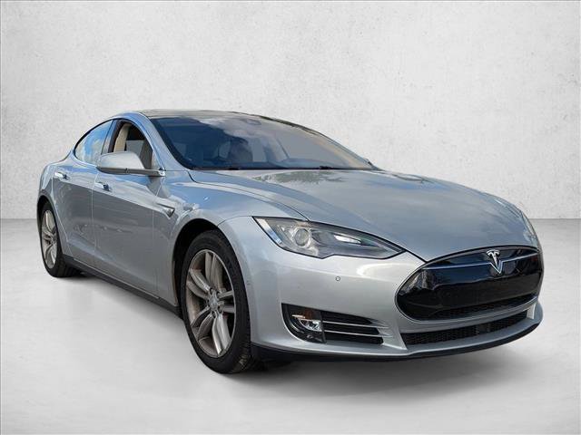 Used 2015 Tesla Model S 85D image 3