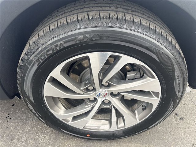 Certified 2023 Buick Envision Essence image 31