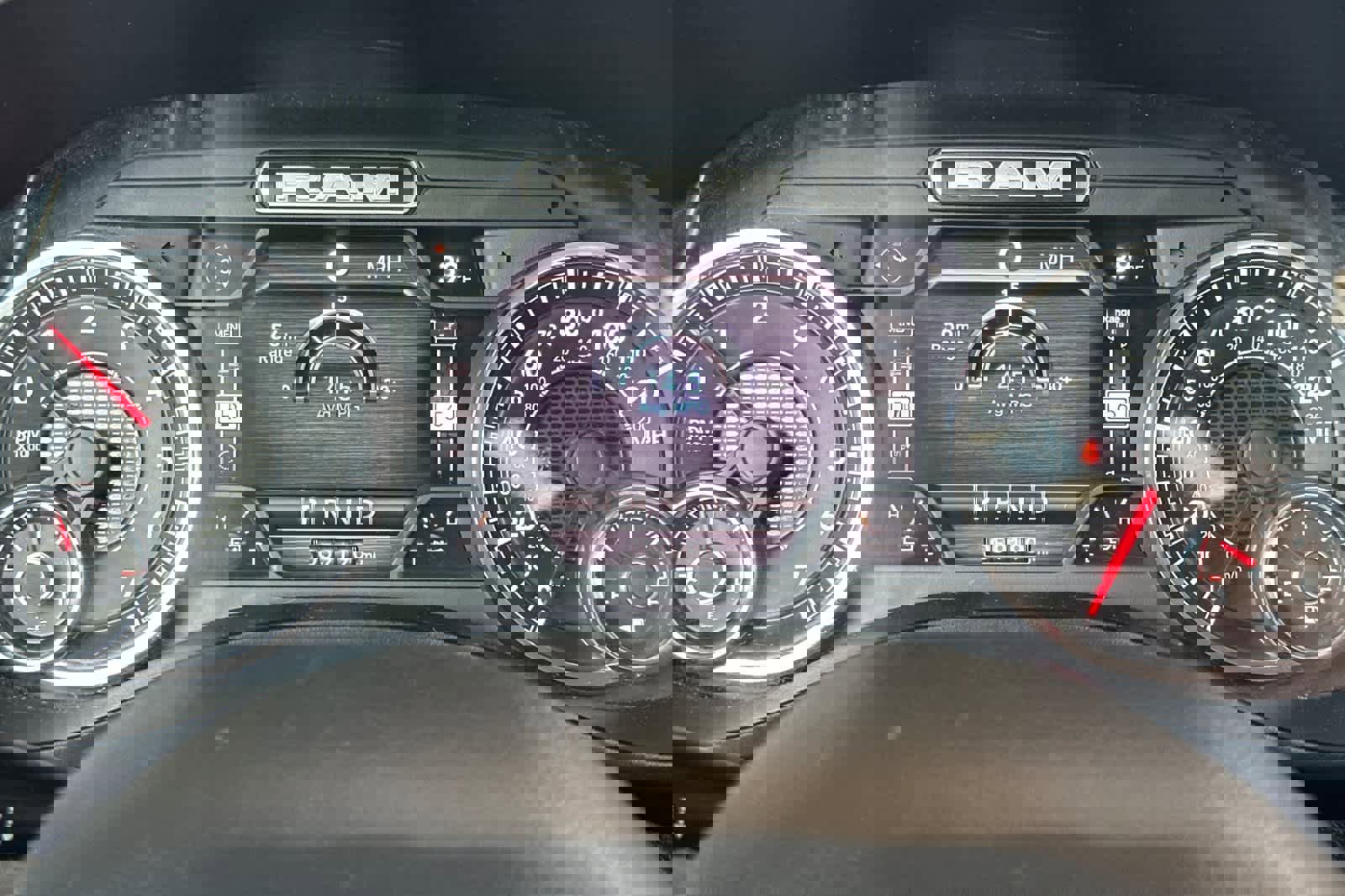 Used 2022 RAM 1500 Laramie AWD/4WD image 23