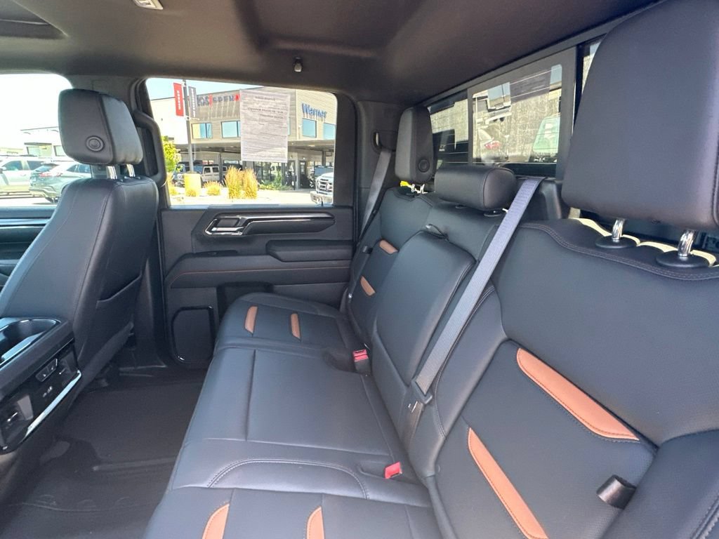 Used 2024 GMC Sierra 3500 AT4 w/ AT4 Premium Plus Package AWD/4WD image 20