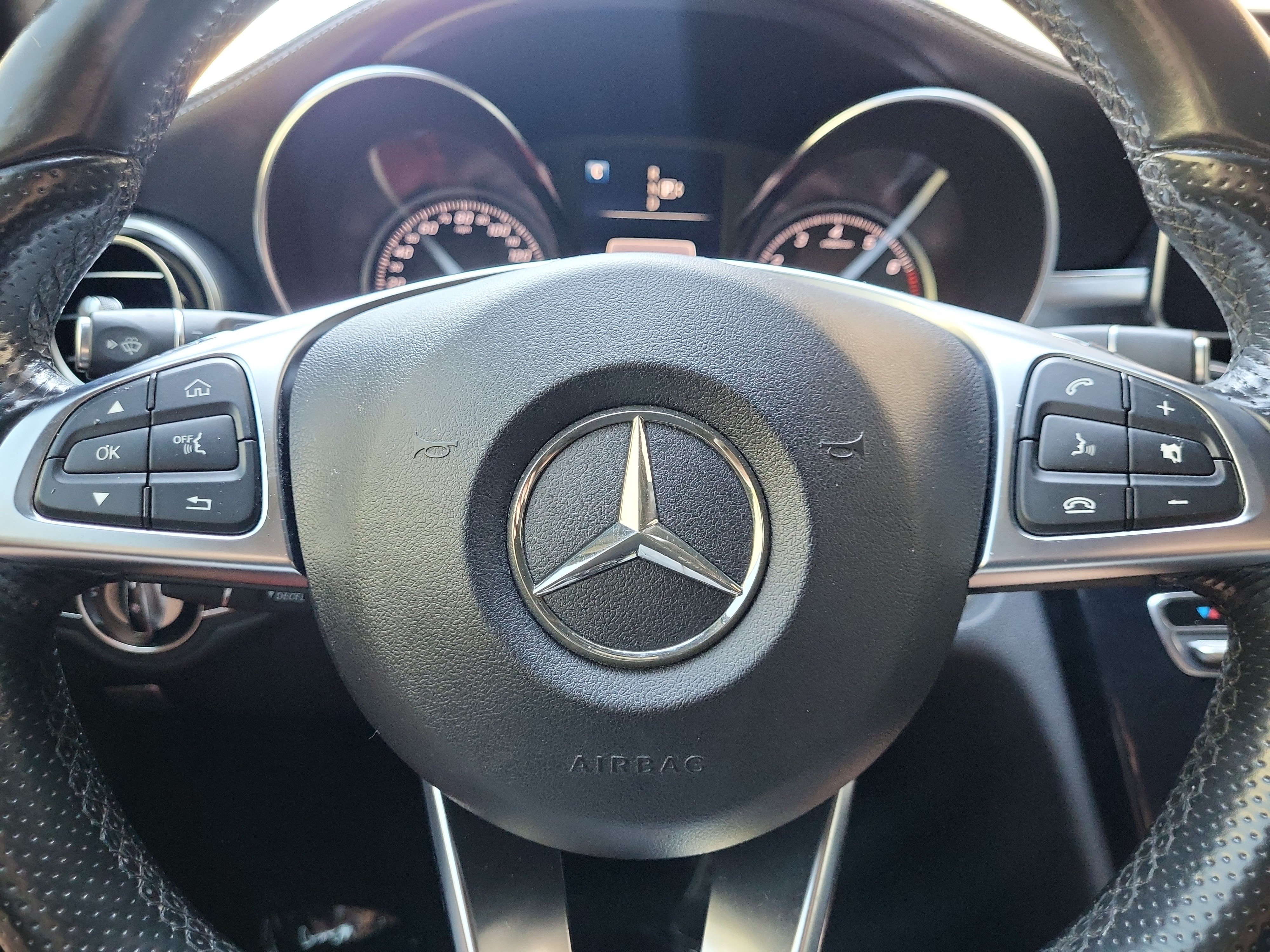 Used 2015 Mercedes-Benz C 300 4MATIC Sedan image 25
