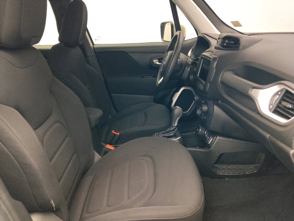 Used 2021 Jeep Renegade Latitude AWD/4WD image 21