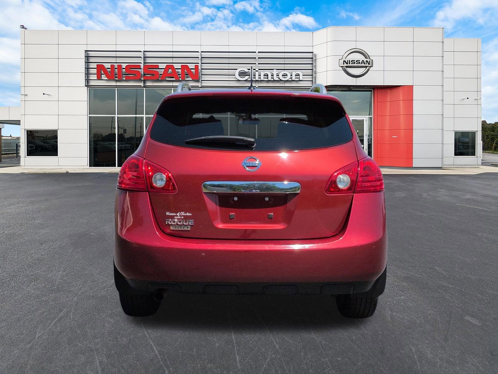 Used 2015 Nissan Rogue S w/ Convenience Package image 4