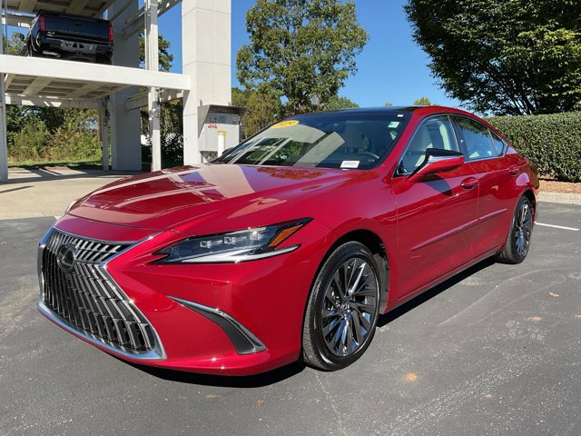 Used 2025 Lexus ES 350 Ultra Luxury FWD image 2