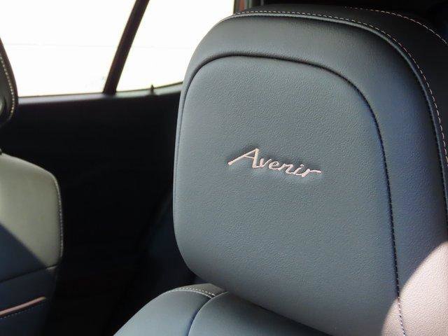 New 2025 Buick Envista Avenir image 9