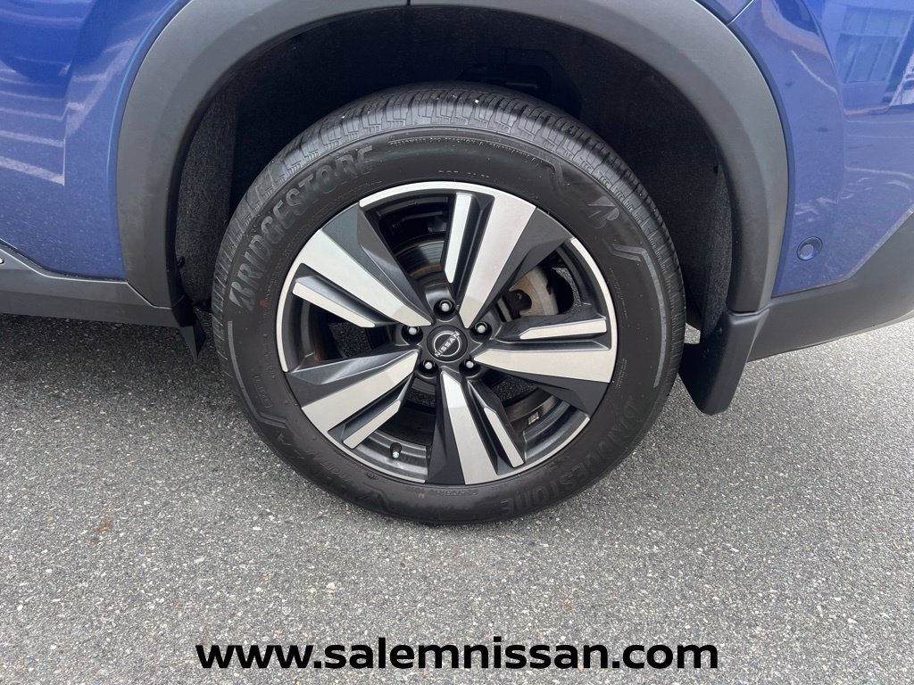 Used 2023 Nissan Rogue Platinum AWD/4WD image 31