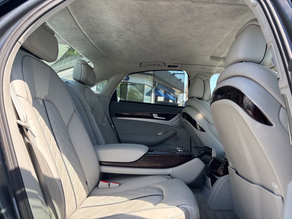 Used 2013 Audi S8 AWD/4WD image 13