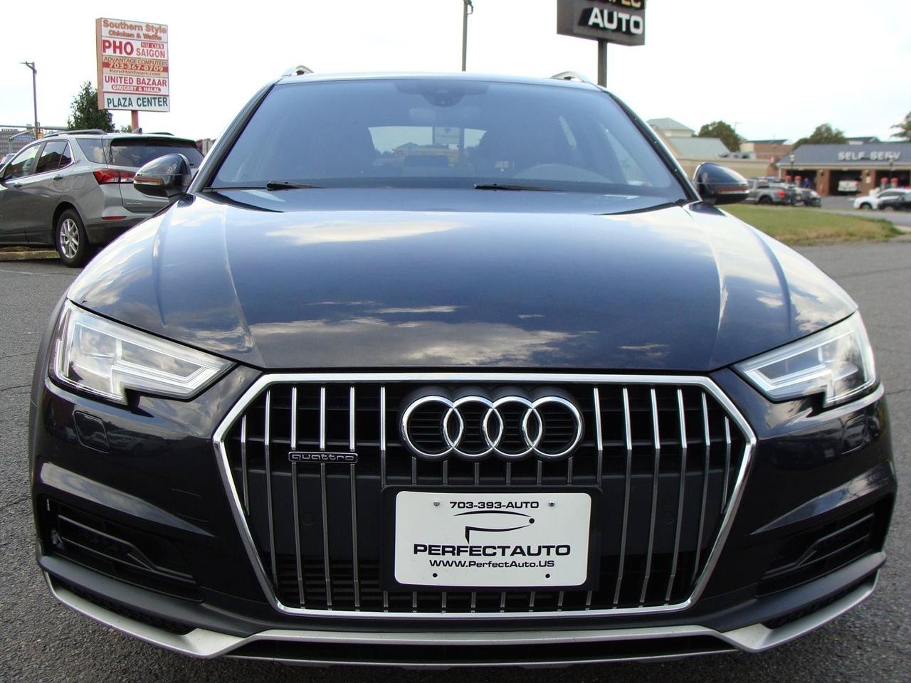 Used 2018 Audi A4 2.0T allroad Premium Plus AWD/4WD image 2