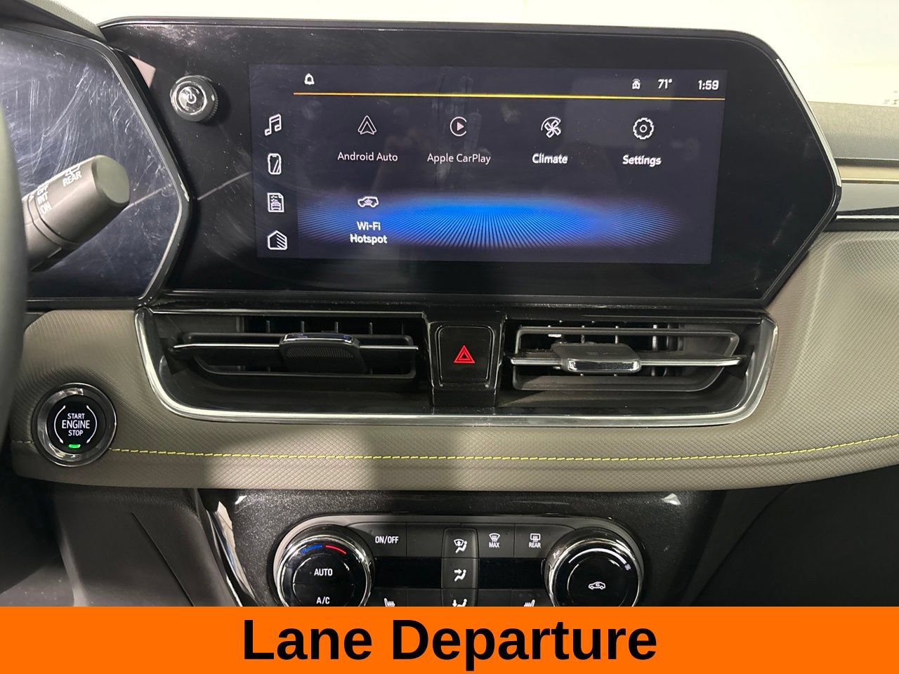 Used 2025 Chevrolet TrailBlazer ACTIV w/ Convenience Package AWD/4WD image 16