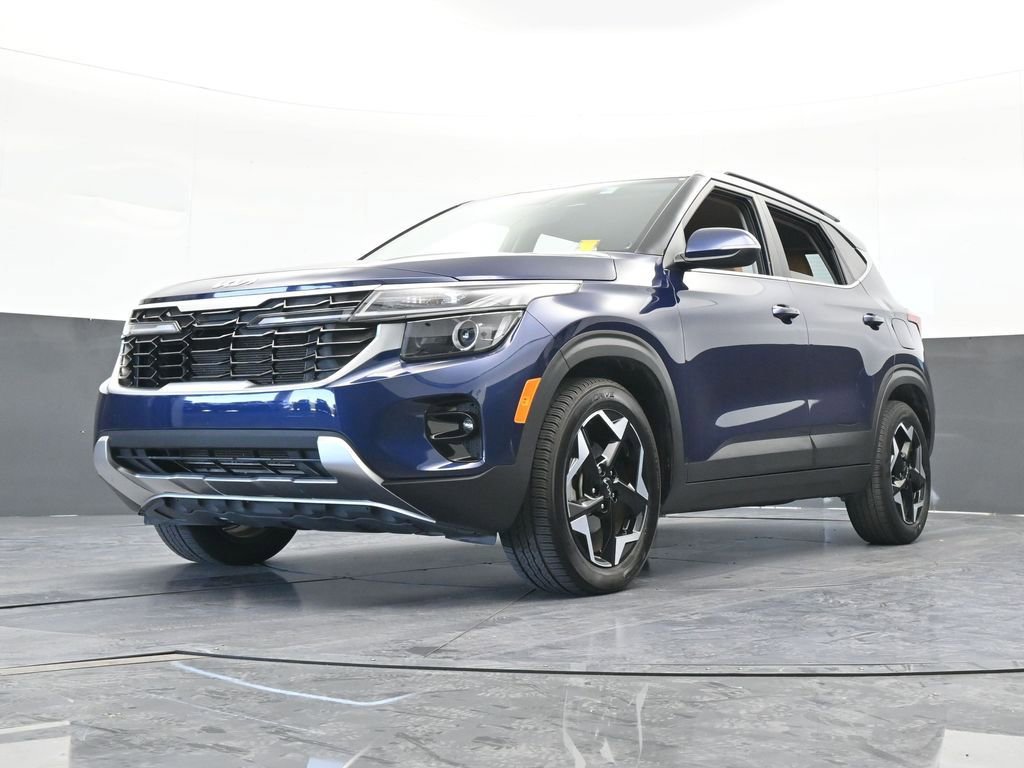 Used 2024 Kia Seltos EX image 54