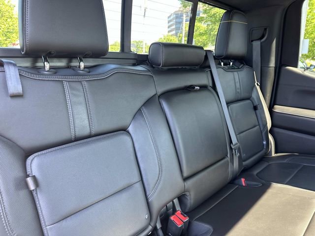 Used 2019 Chevrolet Silverado 1500 High Country w/ High Country Premium Package AWD/4WD image 16