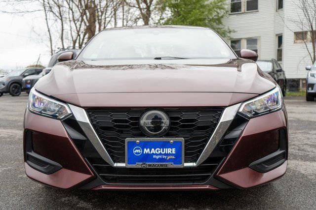 Used 2023 Nissan Sentra SV w/ SV Premium Package FWD image 3