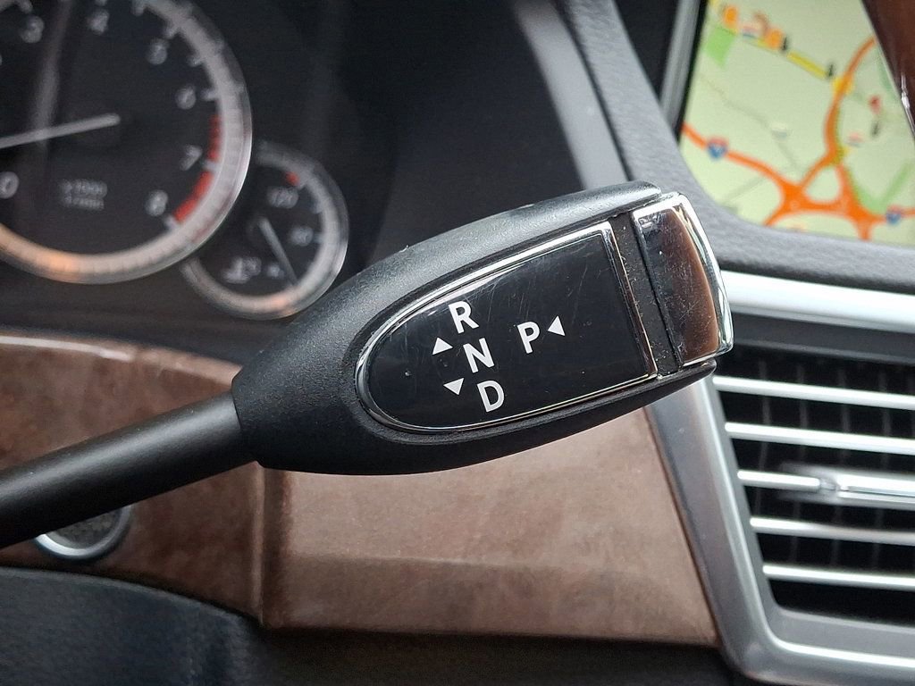 Used 2011 Mercedes-Benz E 350 4MATIC Sedan image 15