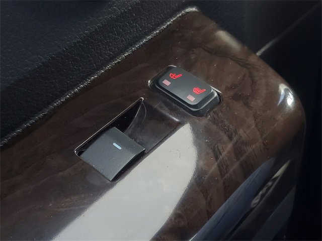 Used 2015 Ford F250 Platinum w/ FX4 Off-Road Package image 32