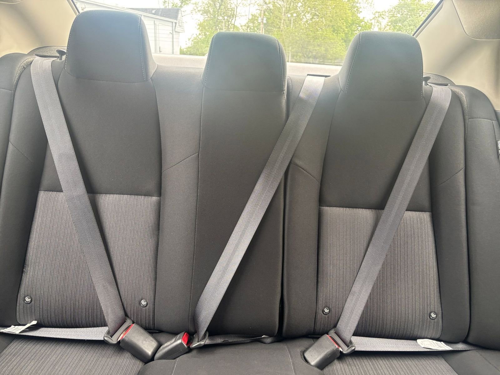 Used 2025 Nissan Sentra SV FWD image 36