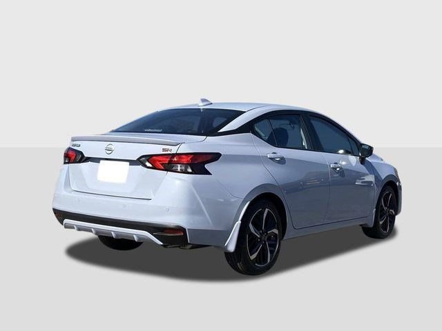 New 2025 Nissan Versa SR w/ Trunk Package FWD image 4
