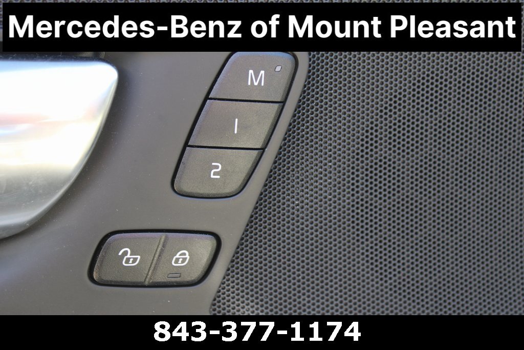 Used 2025 Volvo XC60 B5 Plus w/ Protection Package Premier image 20