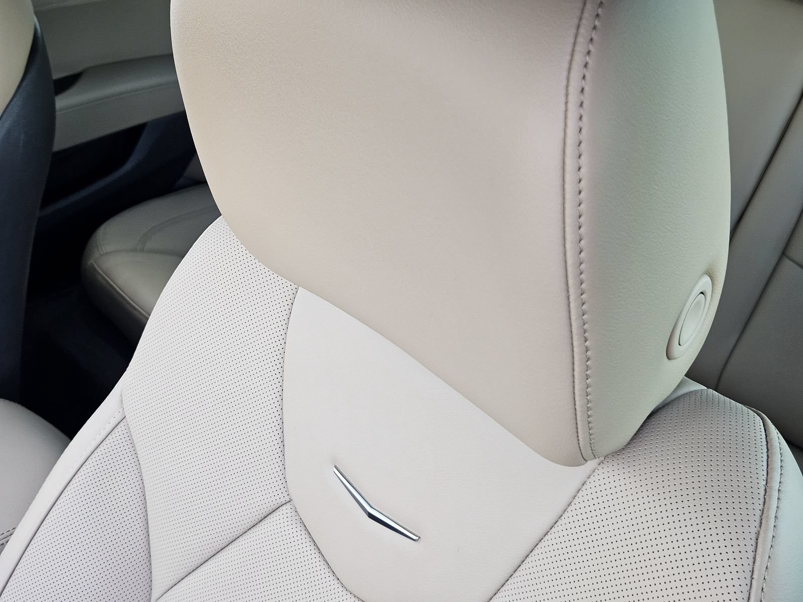 New 2026 Cadillac CT5 Premium Luxury w/ Technology Package RWD image 16
