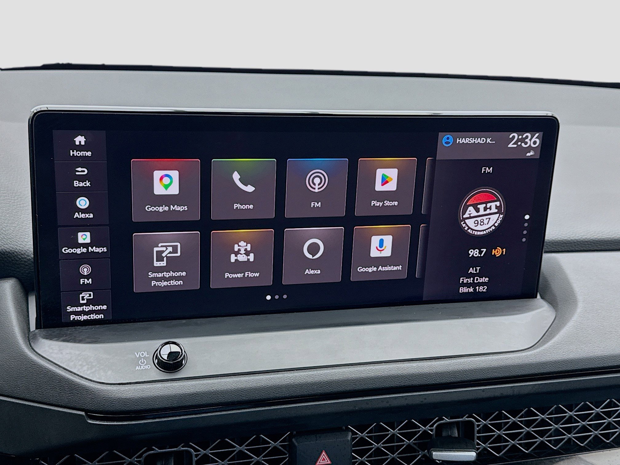 Used 2024 Honda Accord Touring image 9