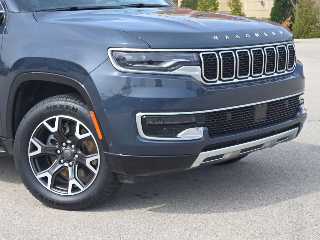 Used 2024 Jeep Wagoneer Series III image 2