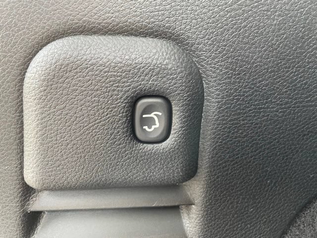 Used 2019 Jeep Grand Cherokee Limited AWD/4WD image 34