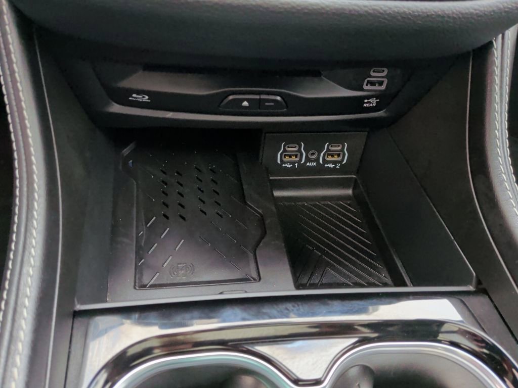 Used 2025 Chrysler Pacifica Limited w/ Uconnect Theater Family Group image 30