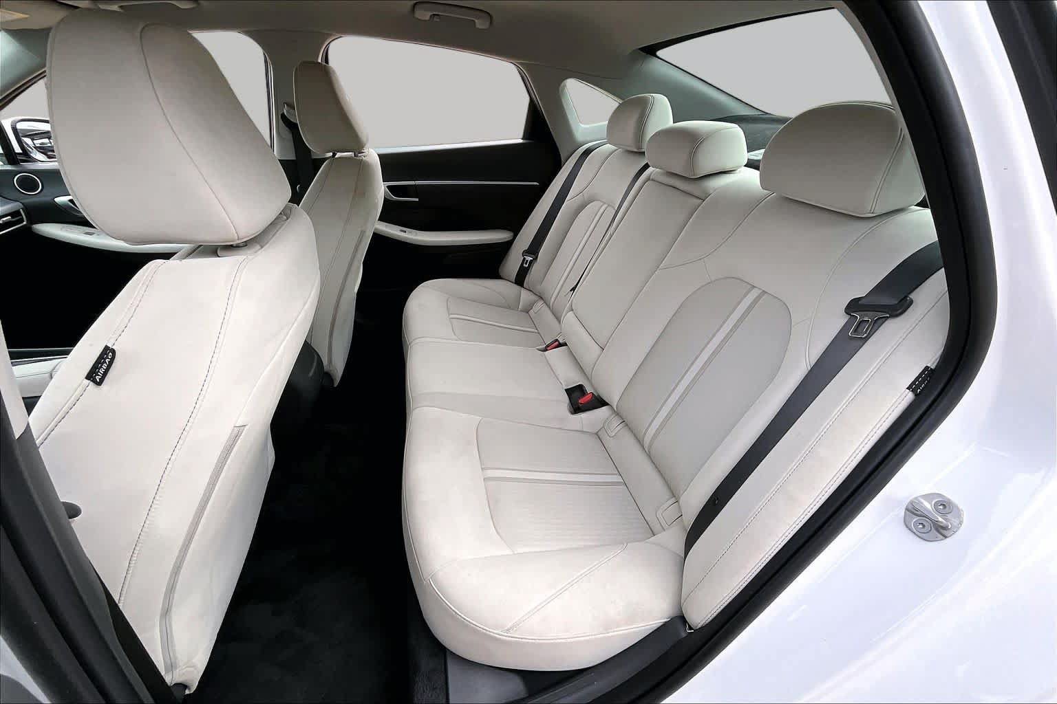 Used 2025 Hyundai Sonata SEL FWD image 17
