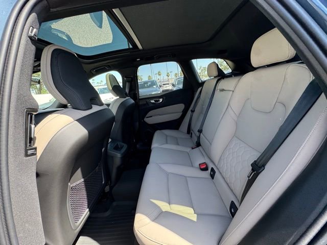 New 2026 Volvo XC60 B5 Plus w/ Climate Package image 20