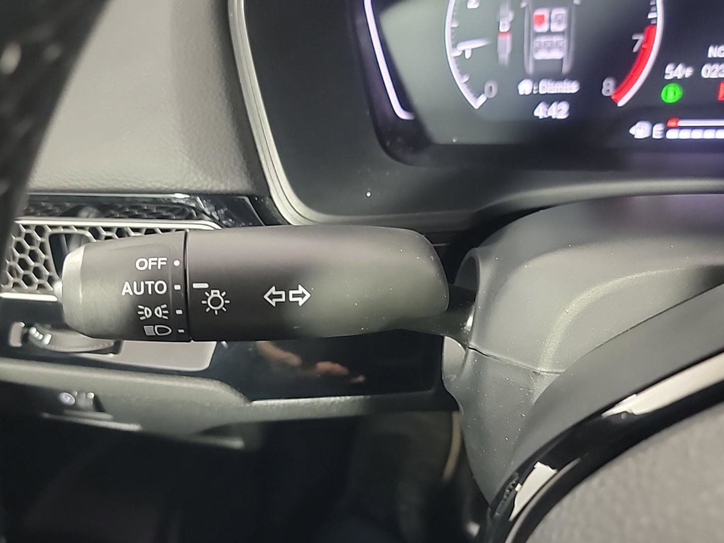 Certified 2023 Honda Civic Sport image 24