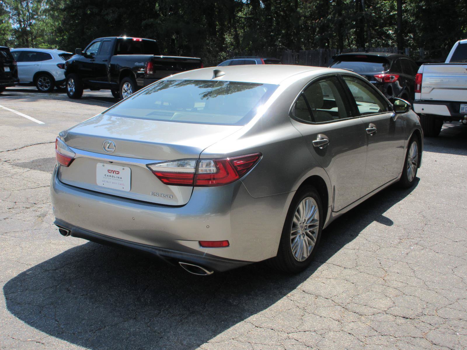 Used 2017 Lexus ES 350 w/ Premium Package FWD image 5