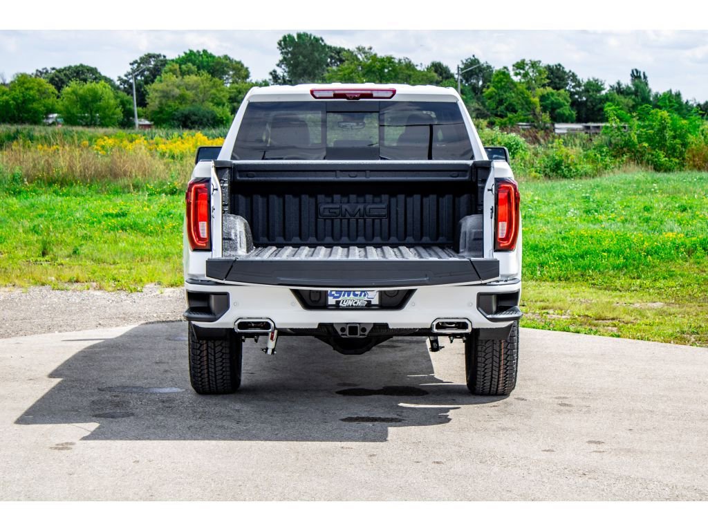 New 2026 GMC Sierra 1500 AT4 w/ AT4 Premium Package image 7