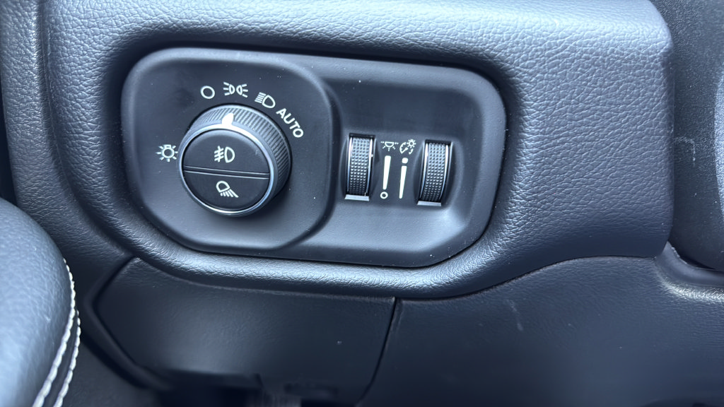 New 2027 RAM 3500 Laramie w/ Night Edition AWD/4WD image 29