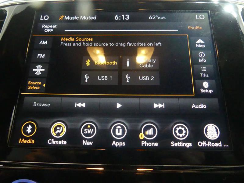 Used 2021 Jeep Grand Cherokee High Altitude AWD/4WD image 39