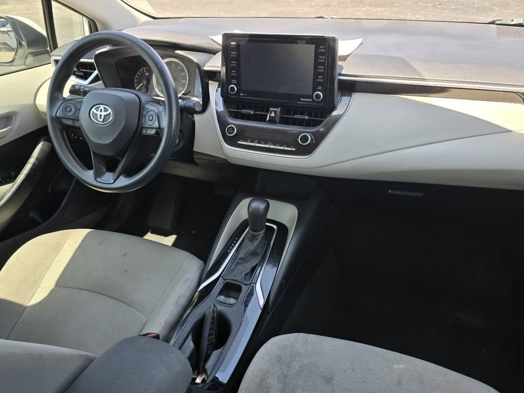 Certified 2022 Toyota Corolla LE FWD image 19