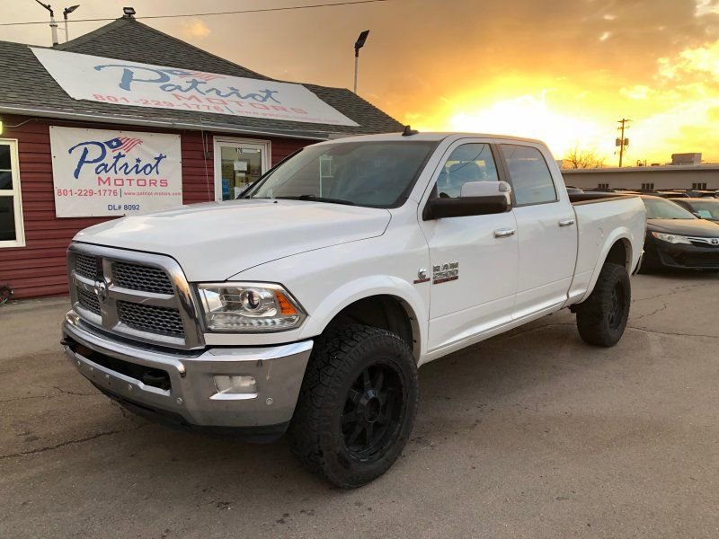 Used 2017 RAM 2500 Laramie image 2