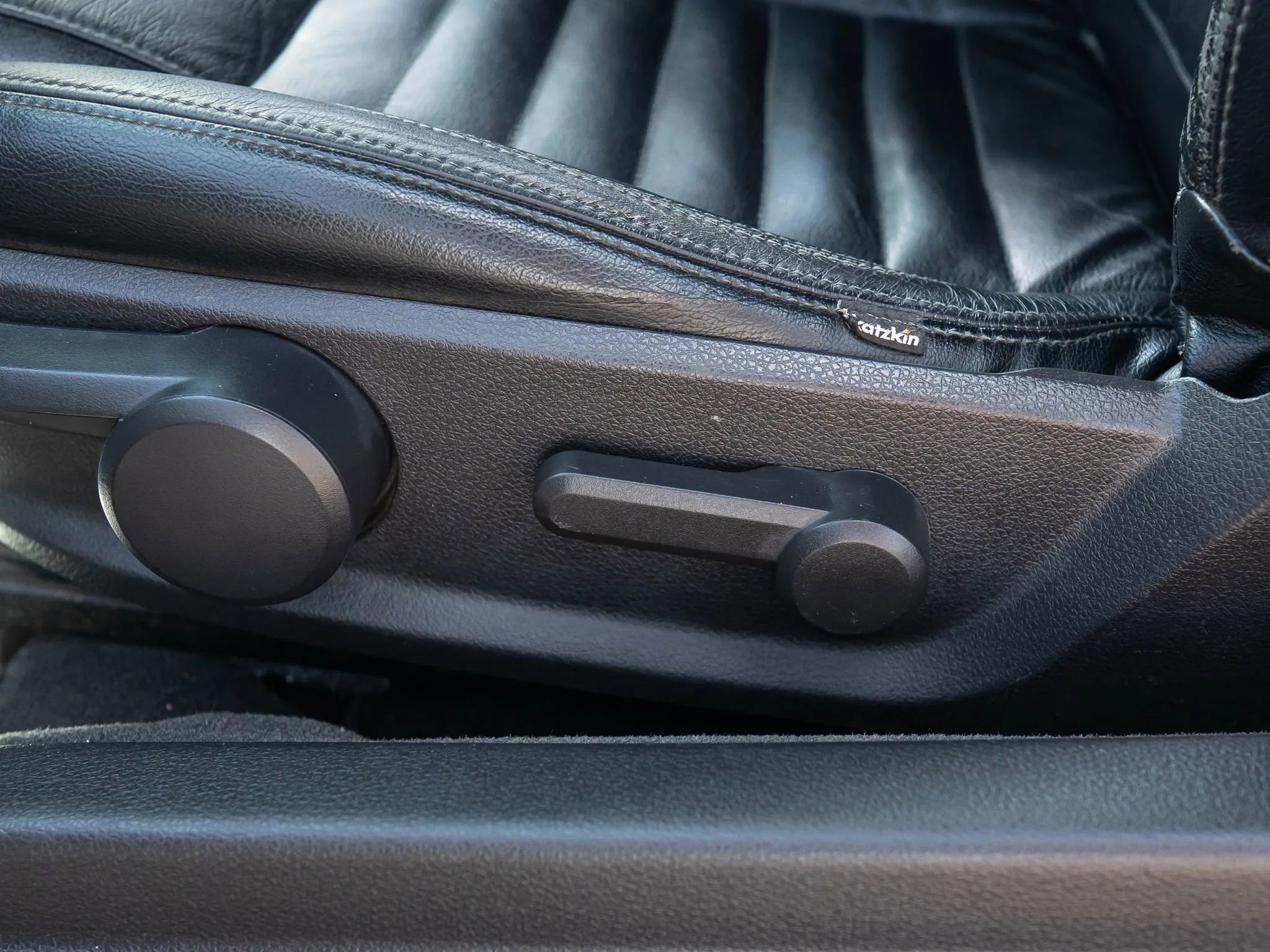 Used 2012 Ford Mustang GT w/ Brembo Brake Pkg image 27