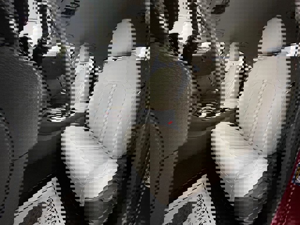 Used 2023 Hyundai Sonata SE w/ Cargo Package image 8