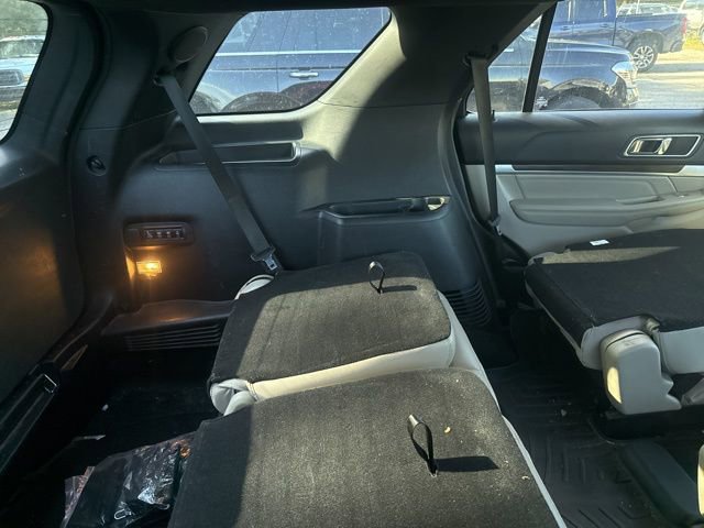 Used 2018 Ford Explorer Limited w/ Ford Safe & Smart Package image 14