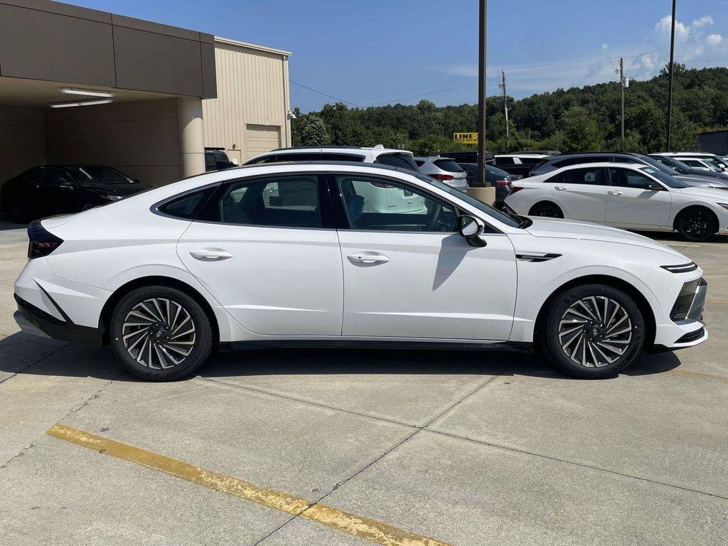 New 2026 Hyundai Sonata SEL FWD image 27