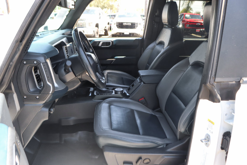 Used 2024 Ford Bronco Outer Banks AWD/4WD image 18