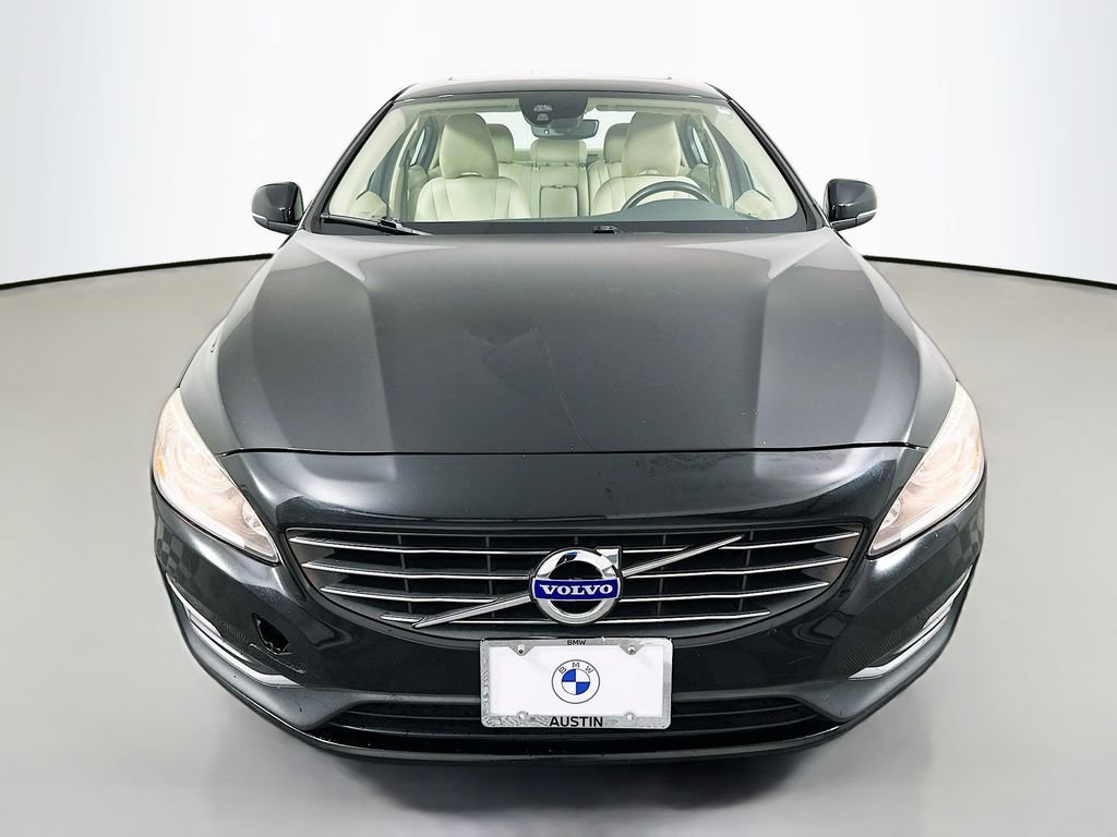 Used 2016 Volvo S60 T5 Premier image 2